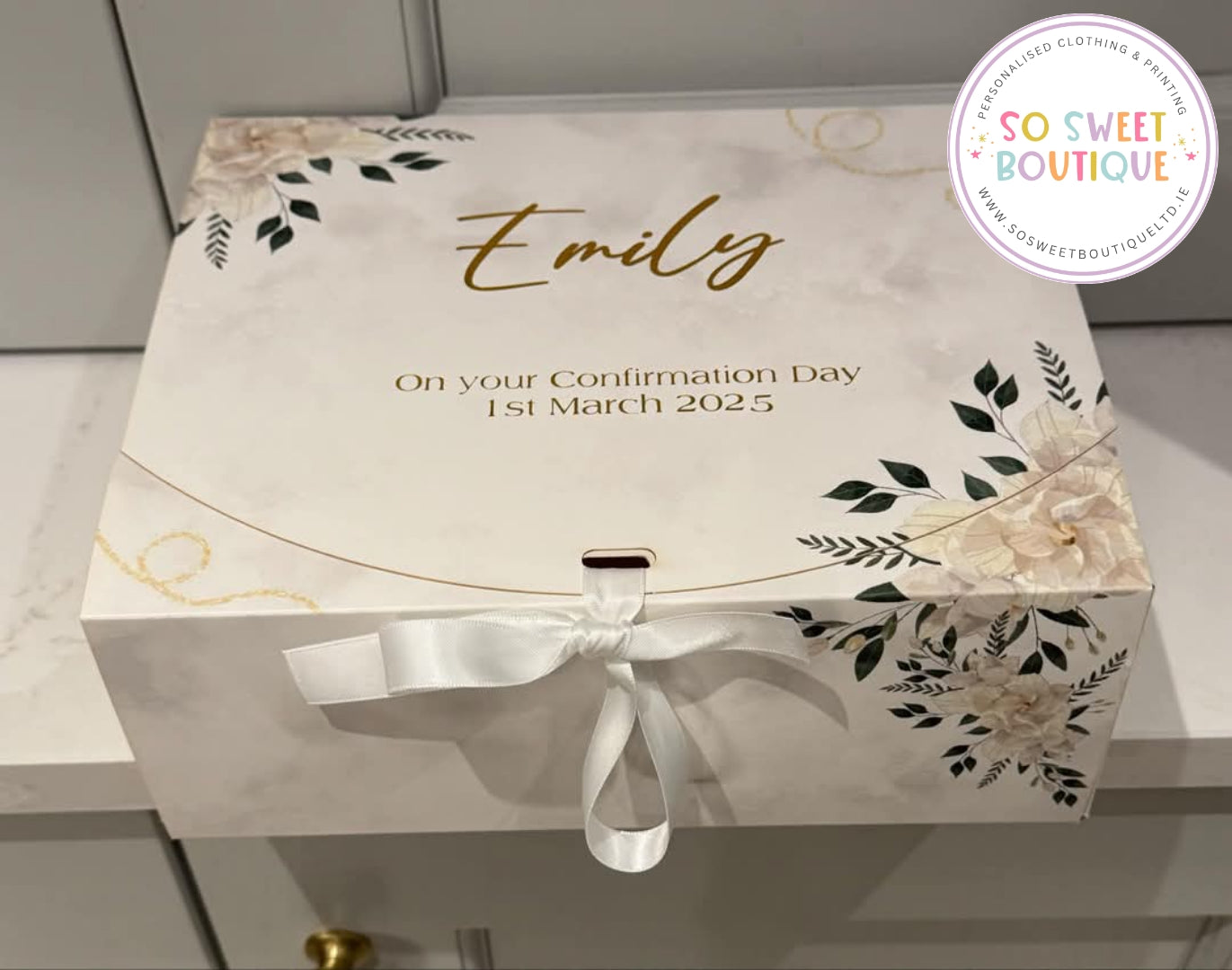 Communion Day Personalised Flower Design Large Fillable Gift Box - SoSweetBoutiqueLtd